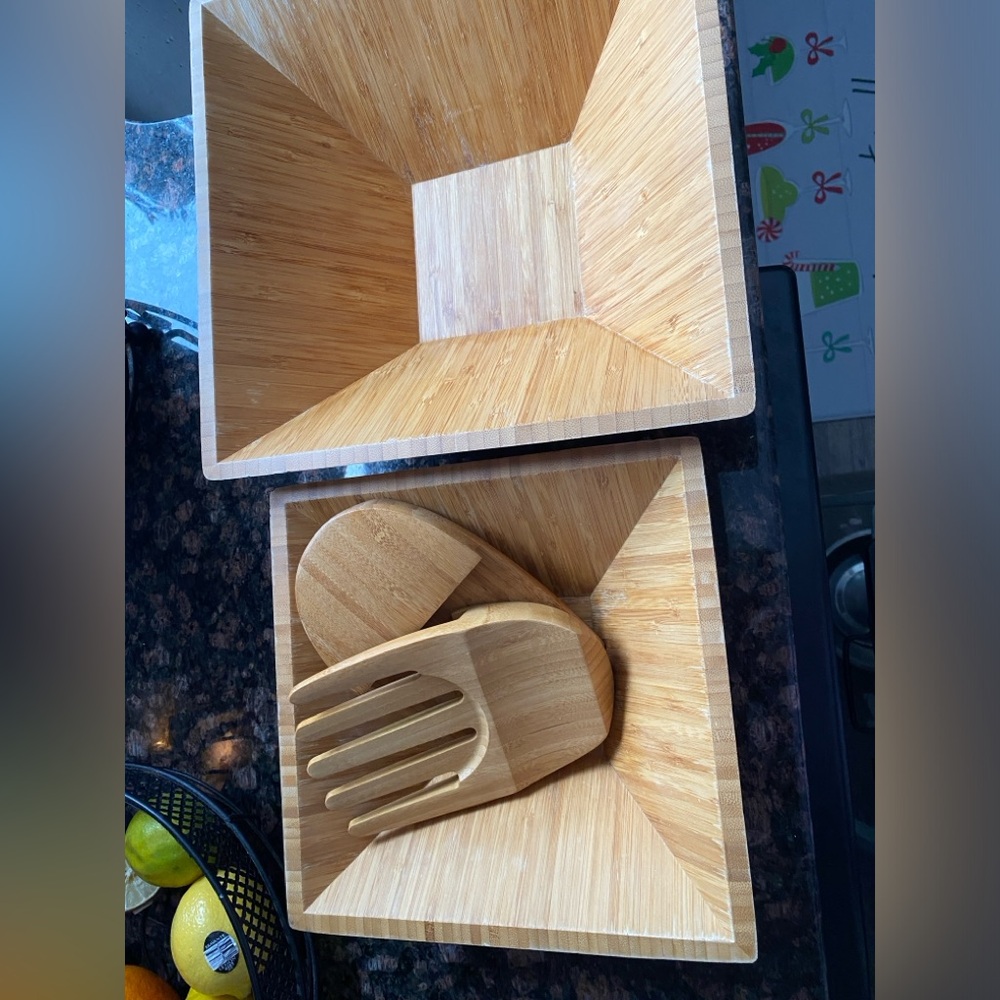Vintage square stackable Pampered Chef Salad bowls with tongs
